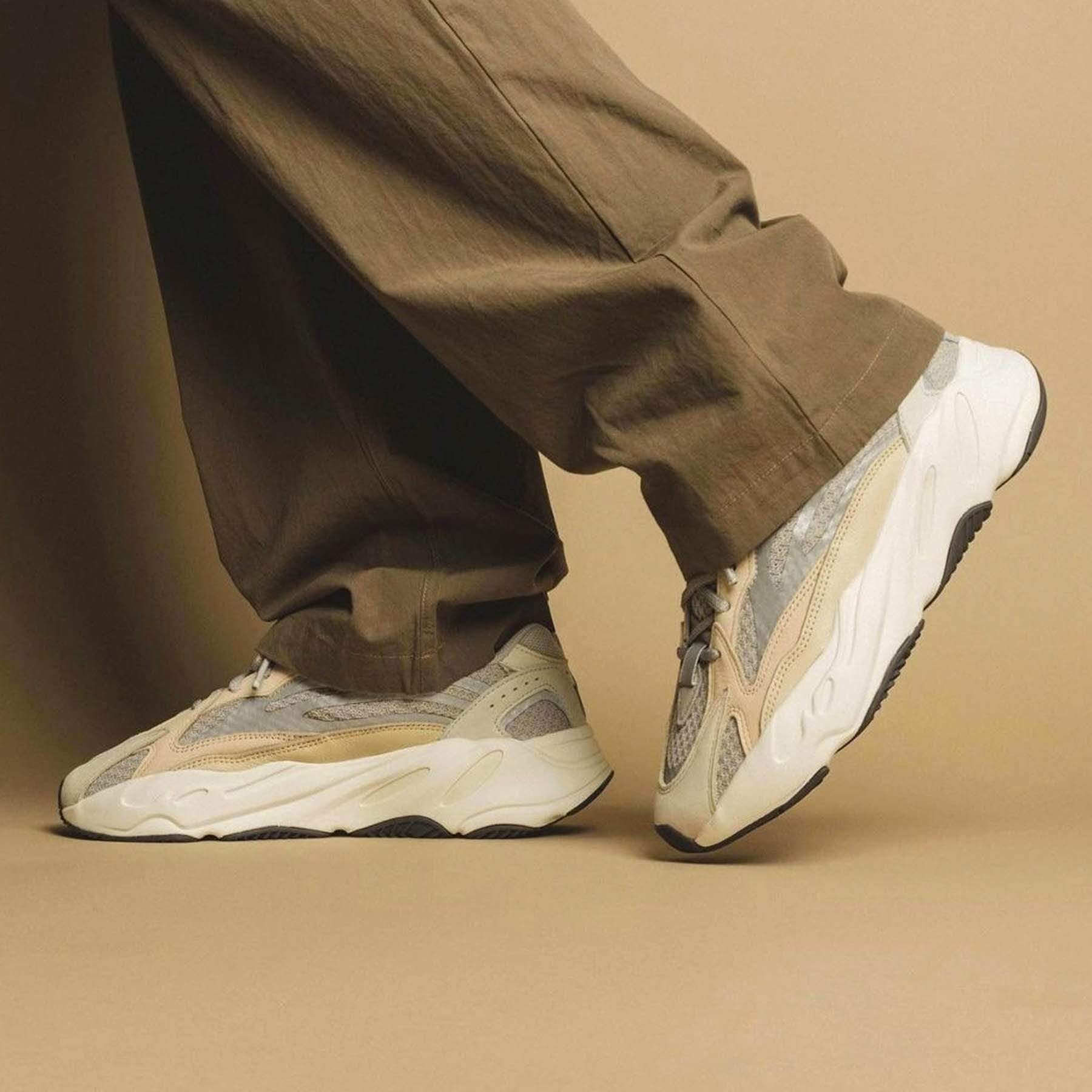 adidas Yeezy Boost 700 V2 'Cream'