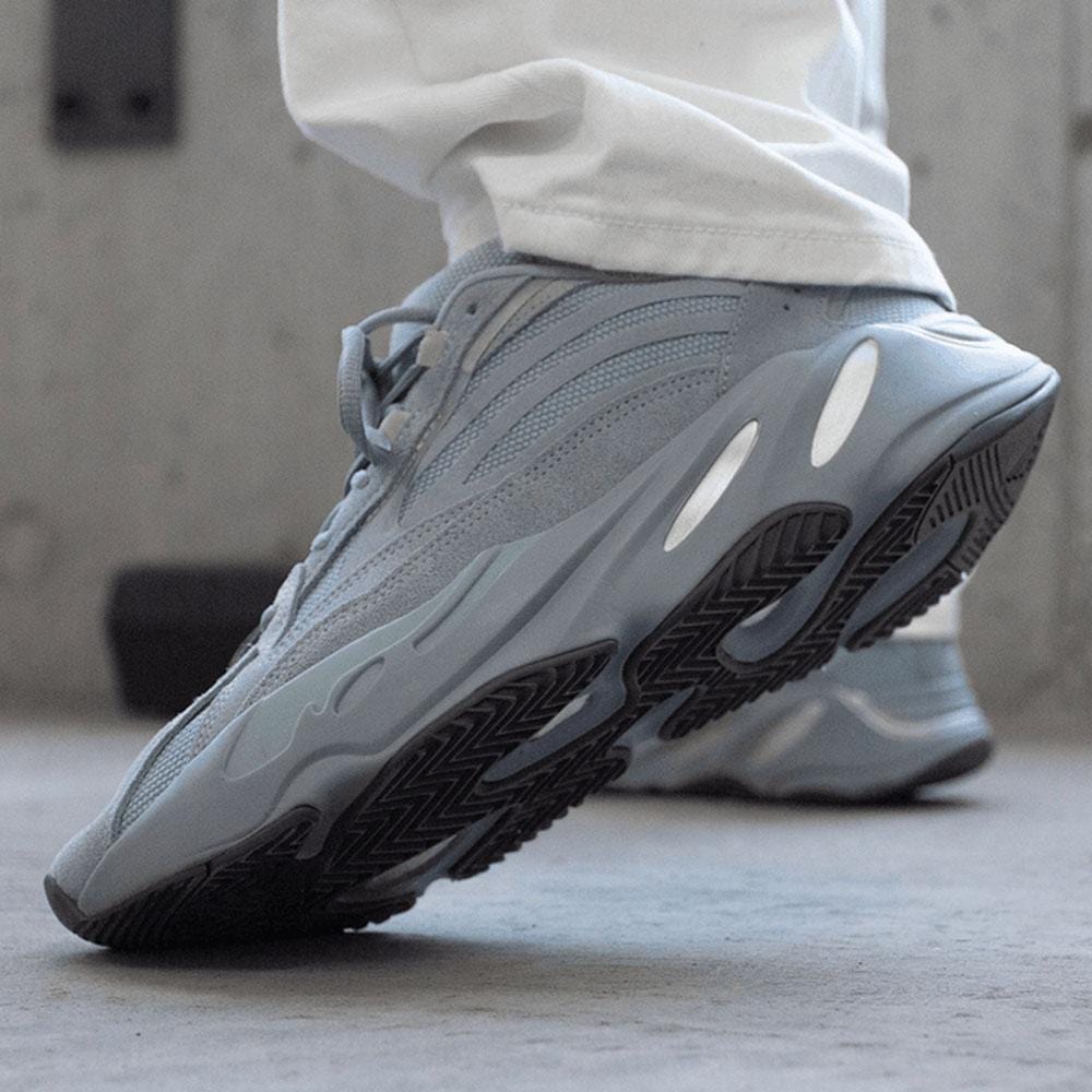 adidas Yeezy Boost 700 V2 'Hospital Blue'